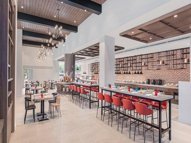 Park Inn By Radisson Bacolod Esterno foto