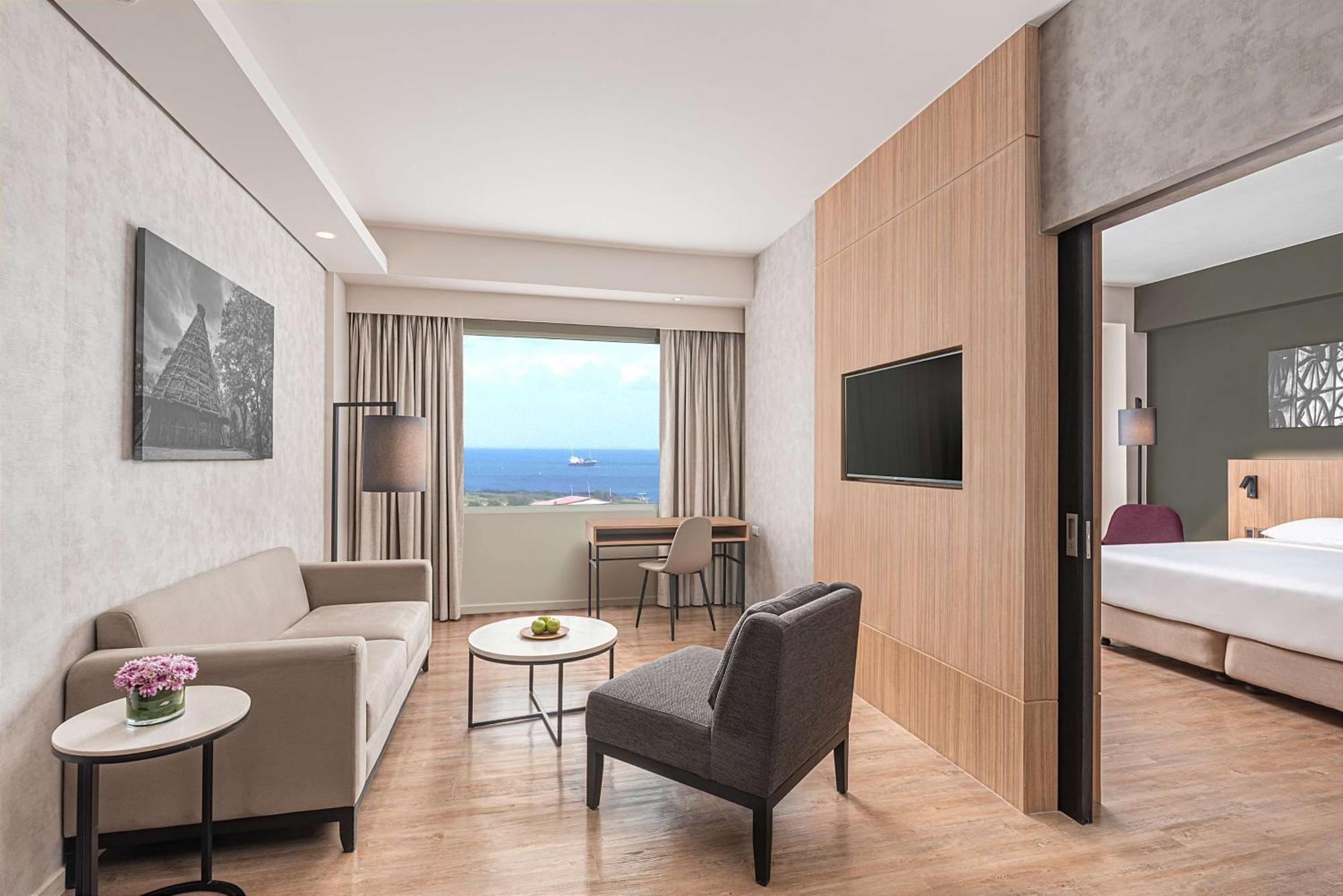 Park Inn By Radisson Bacolod Esterno foto